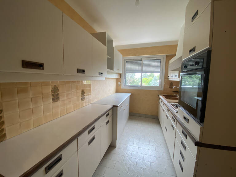 PROCE/MONSELET~Contrie, grand T2 de 60m2 exposé Sud, cuisine — photo 1