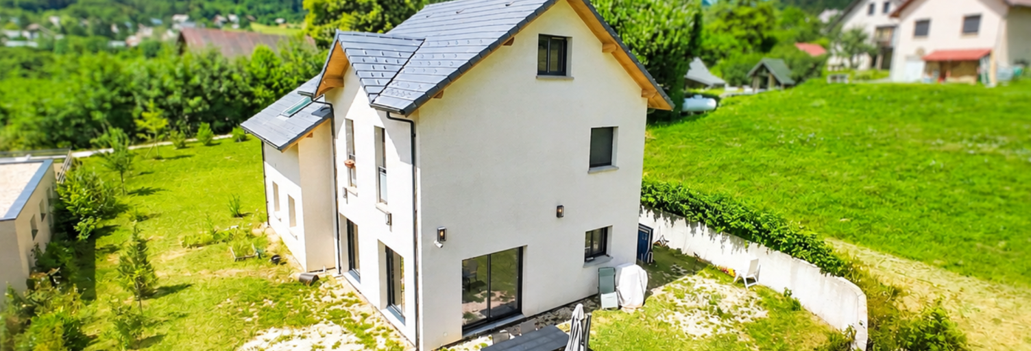 Maison 6 Pièces 160 m² à vendre à Sarcenas (38700)
