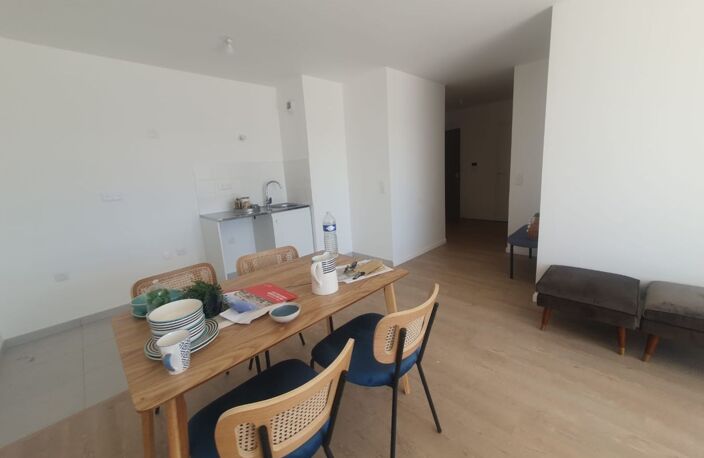 3 Pièces 3P balcon sud/ouest cave - parking — photo 4
