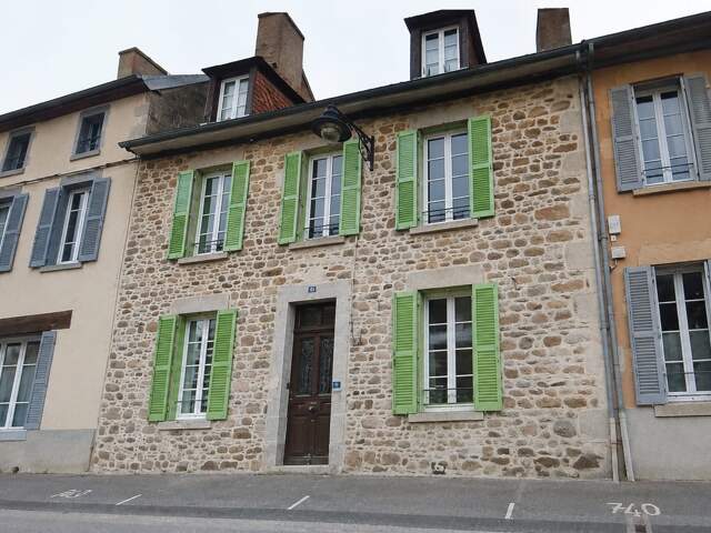 Vente Maison/villa 8 pièces — photo du bien