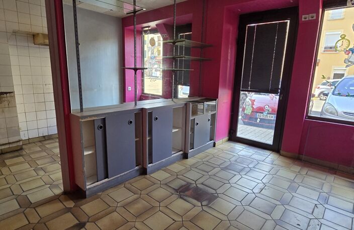 Vente Immeuble 150 m&sup2; — photo 2