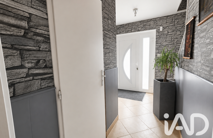 Vente Maison/villa 5 pièces — photo 2
