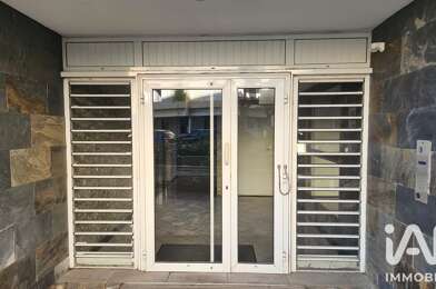 Commerce  246000 €