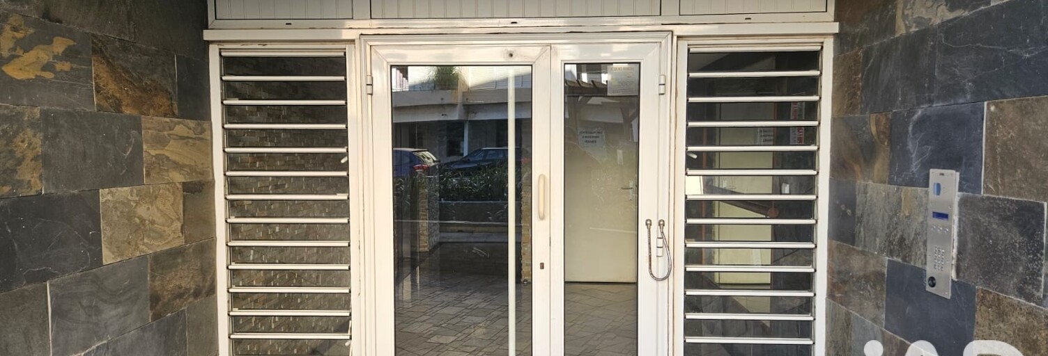Commerce  68 m² à vendre à Saint-Pierre (97410)
