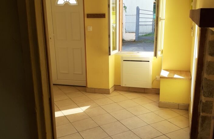 Vente Maison/villa 4 pièces — photo 3