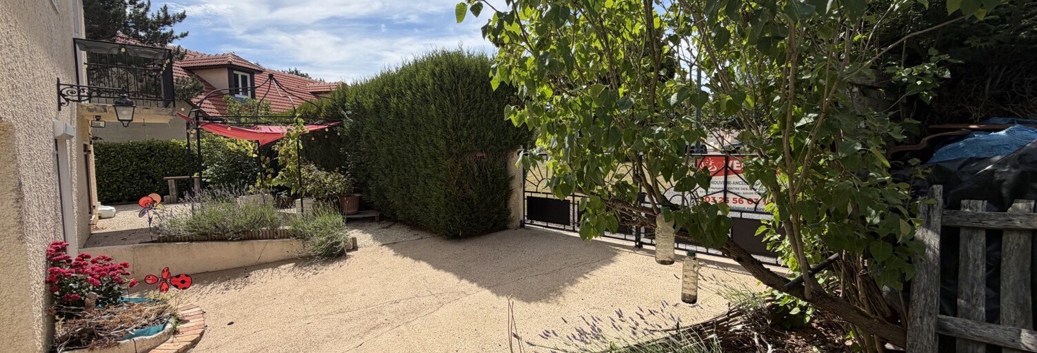 Maison 4 Pièces 92 m² à vendre à Rives Dervoises (52220)