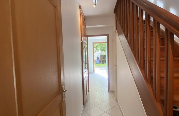 Vente Maison de ville 5 pièces — photo 3