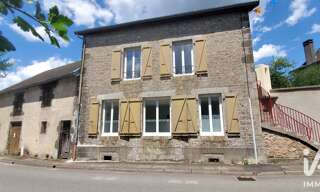 Immeuble  307 m² à vendre à Neuvic (19160)