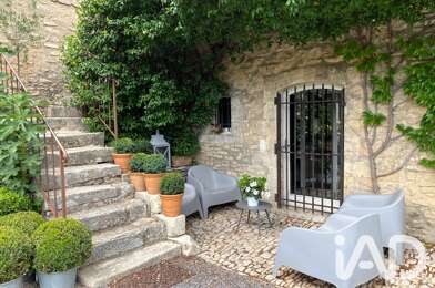 Maison 14 pièces 2500000 €