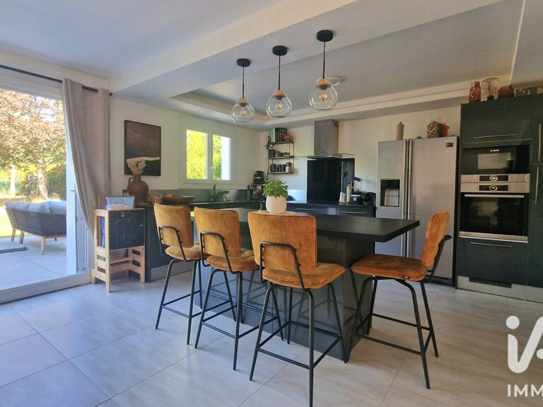Vente Maison/villa 6 pièces — photo 1