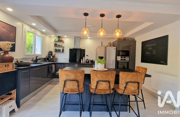 Vente Maison/villa 6 pièces — photo 2