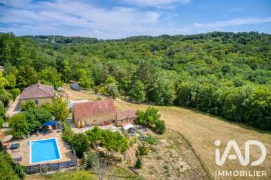 Maison 8 pièces 399000 €