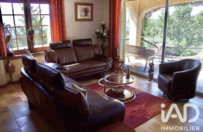 Vente Maison/villa 8 pièces — photo 4