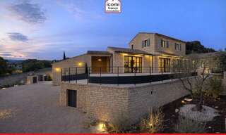 Maison 7 Pièces 250 m² à vendre à Gordes (84220)