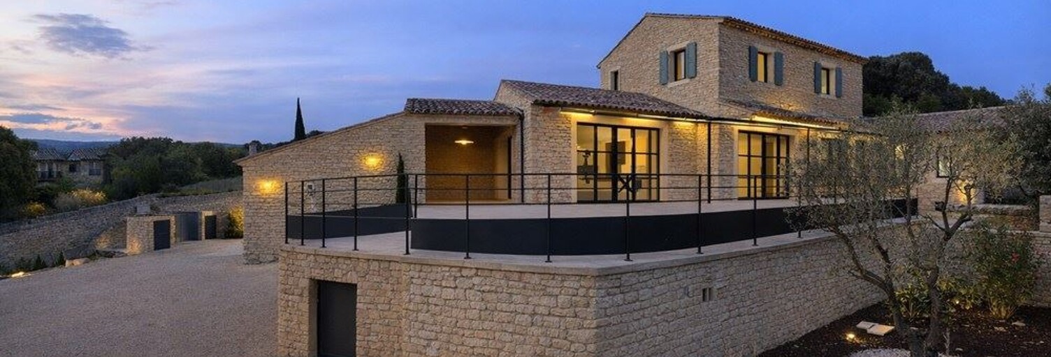 Maison 7 Pièces 250 m² à vendre à Gordes (84220)