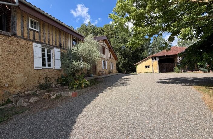 Domaine plein de charme de 250M2 avec dépendances, gîtes dans un écrin de verdure Proche de MONT DE MARSAN au HOUGA — photo 2