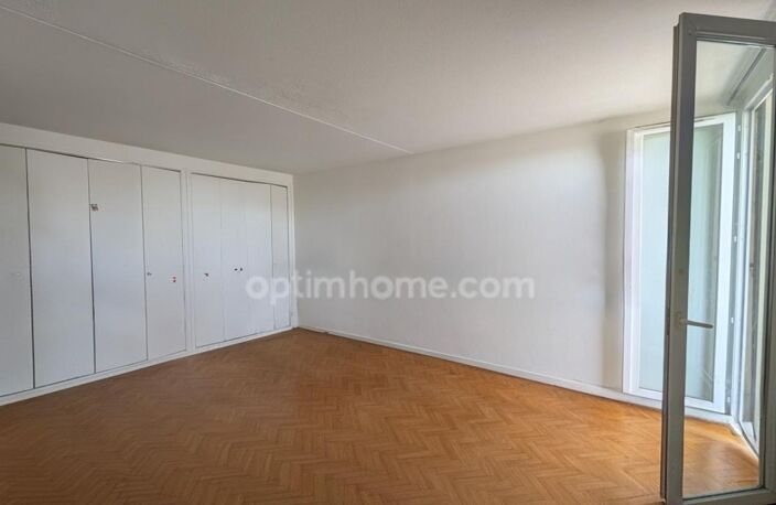 Appartement Gradignan - T3 lumineux de 61 m2- ascenseur - parking et fort potentiel — photo 4