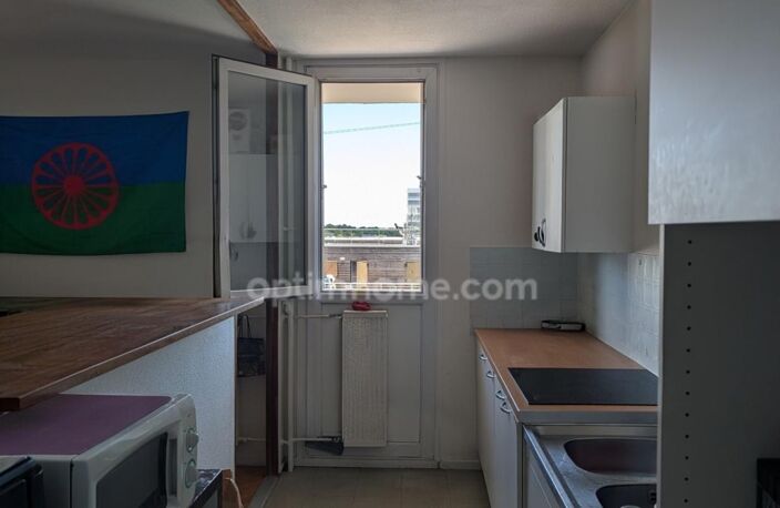 Appartement Gradignan - T3 lumineux de 61 m2- ascenseur - parking et fort potentiel — photo 5
