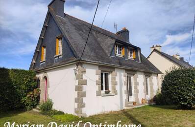 Maison familiale avec vie de plain-pied possible, proche du centre de Plouguernével — photo du bien