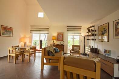 Maison 5 pièces 348400 €