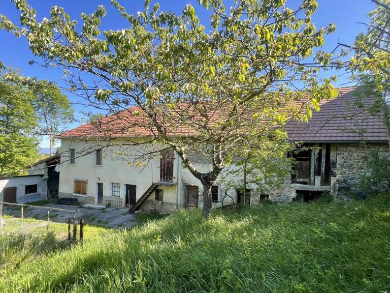 Ferme à restaurer 400m2 Saint Laurent du Cros (05500) — photo 1