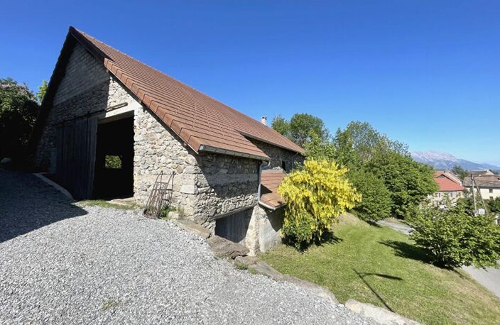 Ferme à restaurer 400m2 Saint Laurent du Cros (05500) — photo 5
