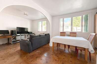 Appartement 4 pièces 228000 €