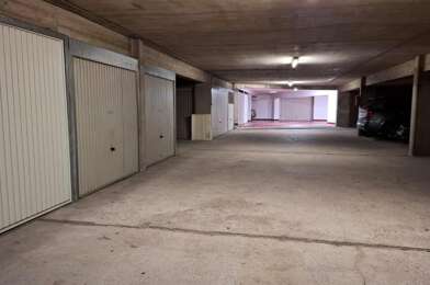Garage  26000 €