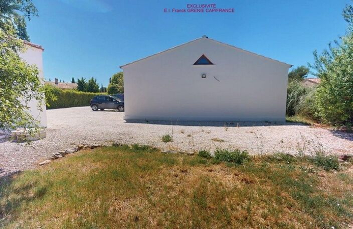 Garéoult – Maison de plain-pied 167m² utiles avec studio indépendant, piscine, double garage de 35 m², terrain arboré — photo 3