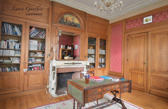 DEMEURE DE CARACTÈRE – 435 m² – 8 CHAMBRES – JARDIN À L’ANGLAISE – DEÛLÉMONT – PROPRIÉTÉ D’EXCEPTION — photo 4