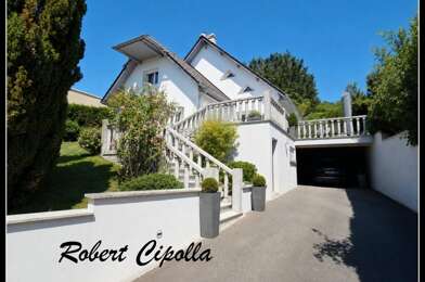 Maison 7 pièces 369900 €