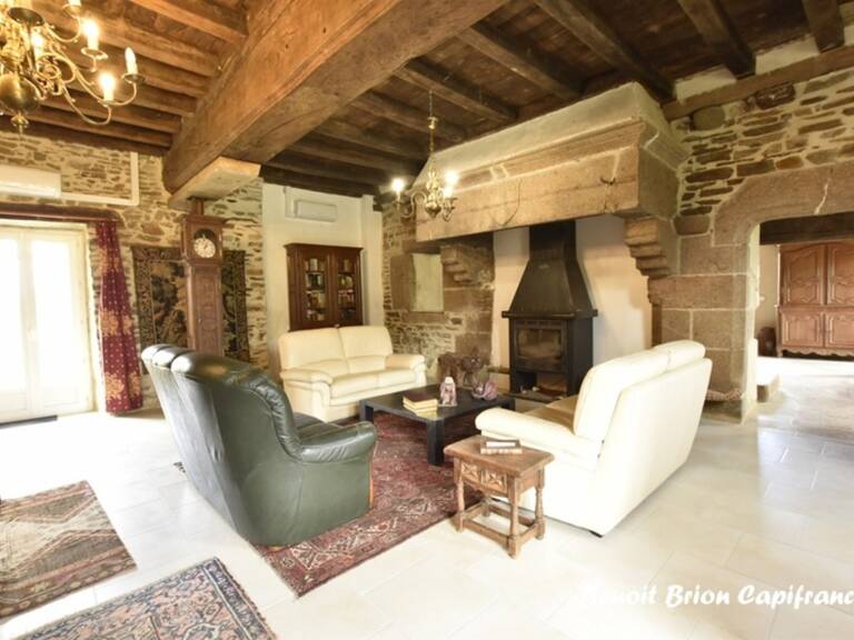 À vendre – Demeure historique en pierre d'environ 260 m² sur 2 hectares – Lapenty (50), à proximité de Saint-Hilaire-du-Harcouët — photo 1