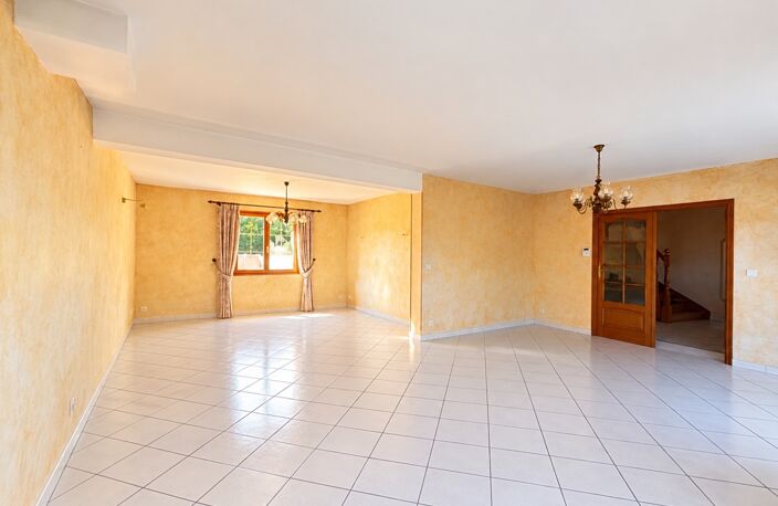 DRACY-LE-FORT 71460 - Maison de 167 m² - 3-4 chambres - Terrain clos de 1500 m² - Double garage — photo 4