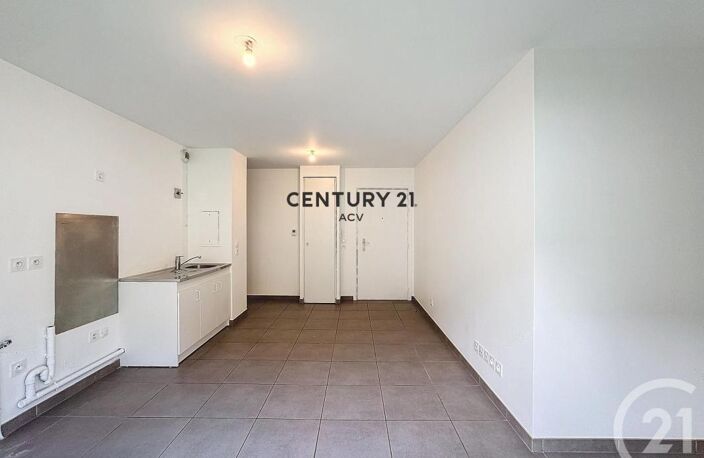 T4 — photo 4