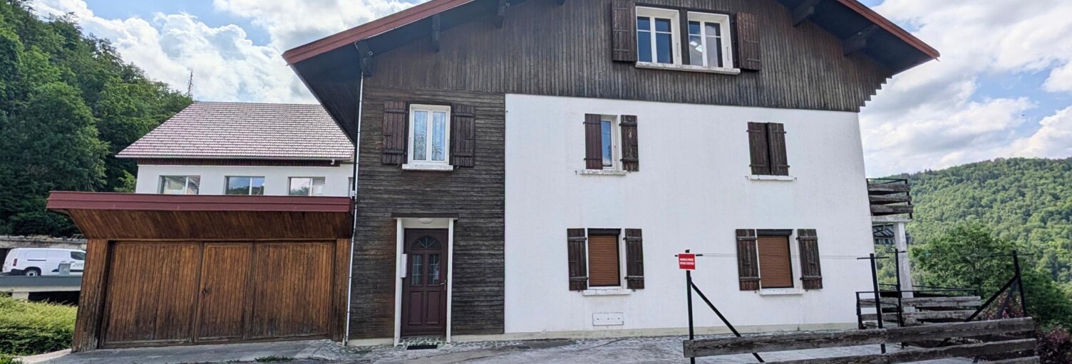 Maison 6 Pièces 160 m² à vendre à Morbier (39400)