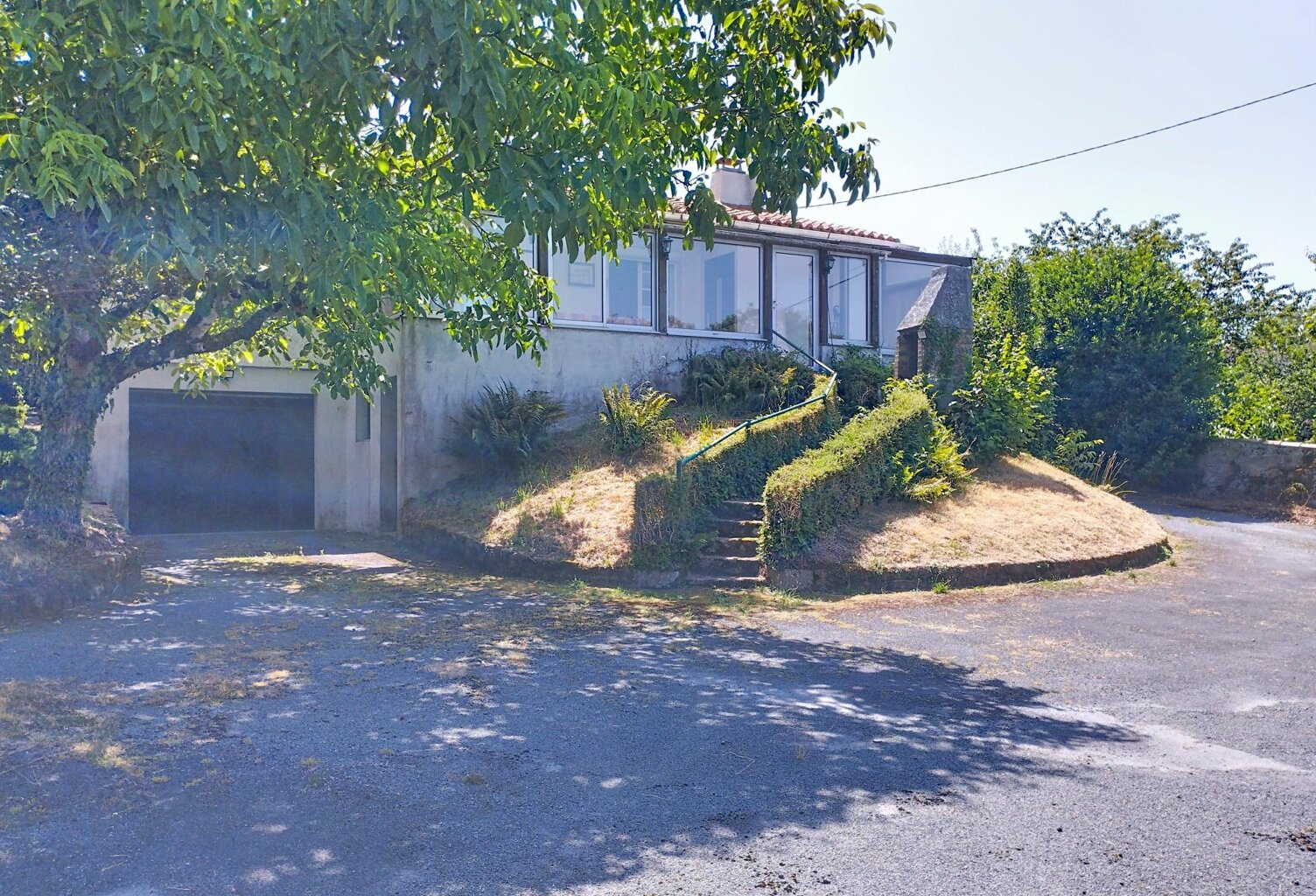 Pavillon avec vue dégagée au coeur de Tiffauges — photo 1