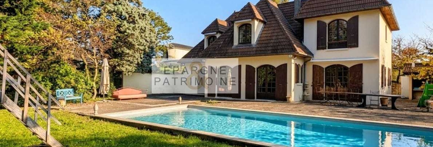 Maison 9 Pièces 203 m² à vendre à Diémoz (38790)