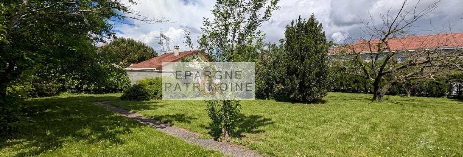 Terrain  719 m² à vendre à Satolas-et-Bonce (38290)