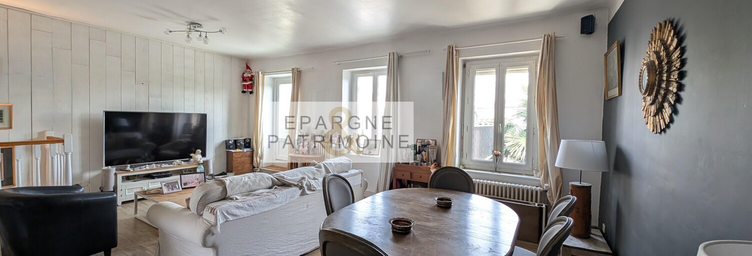 Maison  270 m² à vendre à Saint-Laurent-de-Mure (69720)