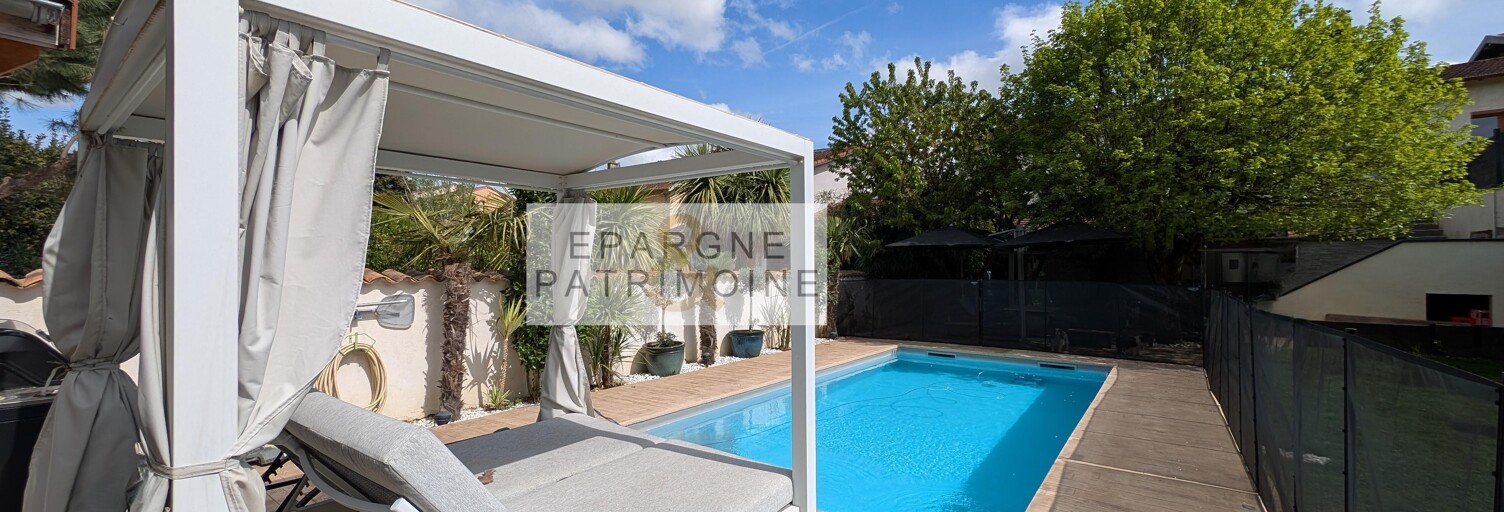 Maison  270 m² à vendre à Saint-Laurent-de-Mure (69720)