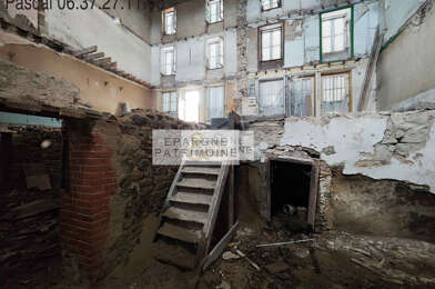 Immeuble  85000 €