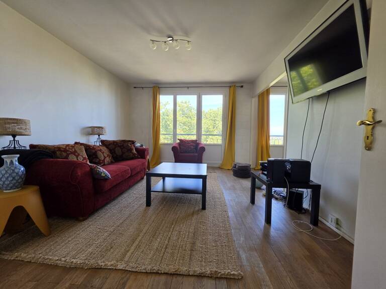 Appartement à vendre Décines-Charpieu — photo 1
