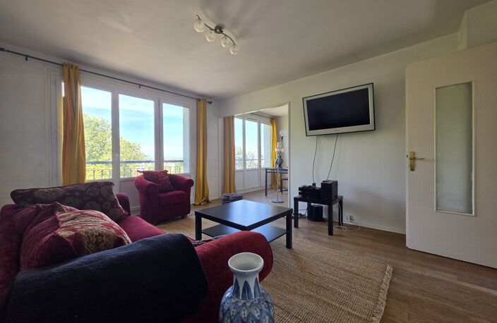 Appartement à vendre Décines-Charpieu — photo 2