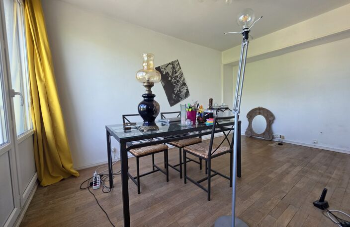 Appartement à vendre Décines-Charpieu — photo 3
