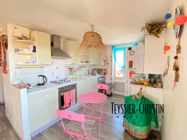 T2 au coeur du village — photo du bien