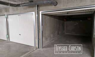 Garage   m² à vendre à Brignais (69530)