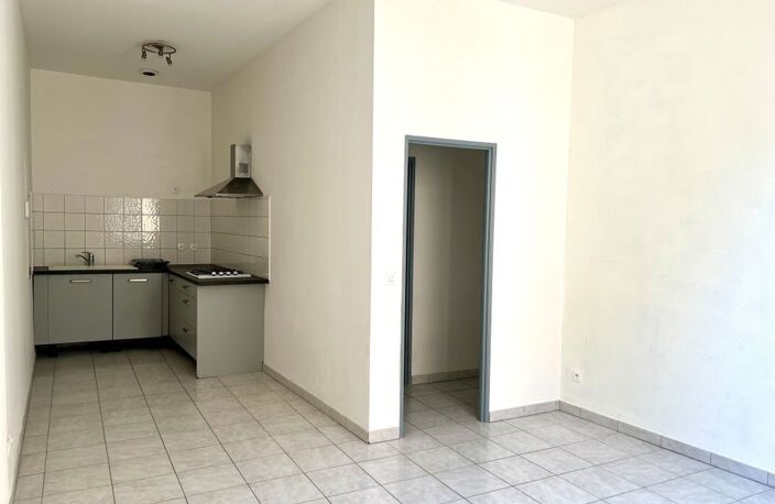 Appartement de 63m2 à louer sur Arles — photo 2