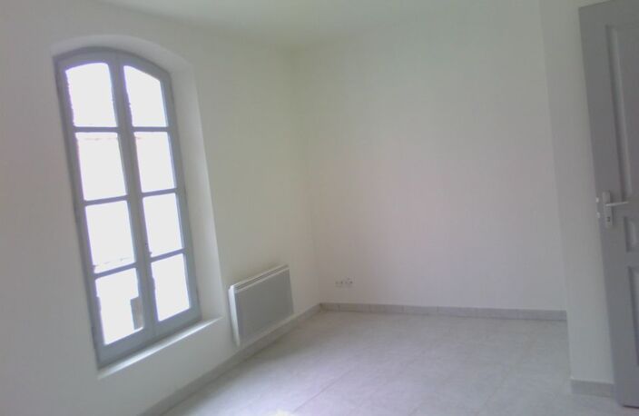 Appartement de 63m2 à louer sur Arles — photo 3
