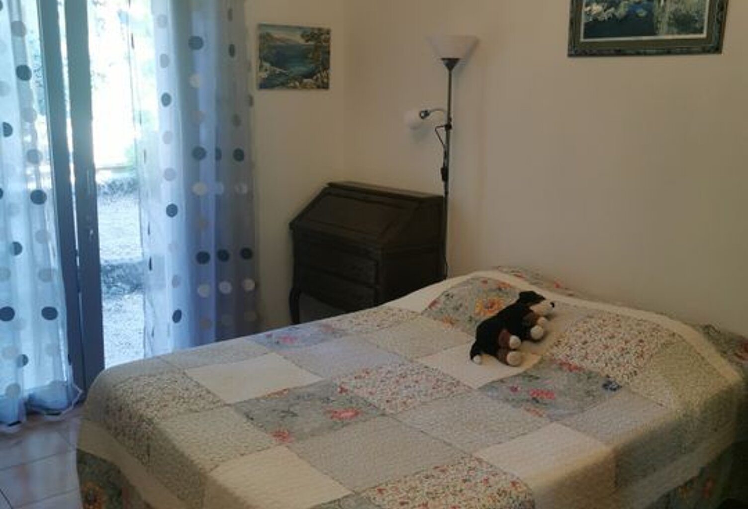 Chambre de 15m2 à louer sur Châteauneuf-le-Rouge — photo 1