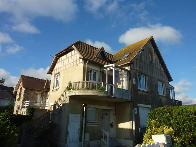 Appartement de 37m2 à louer sur Bernières-sur-Mer — photo du bien